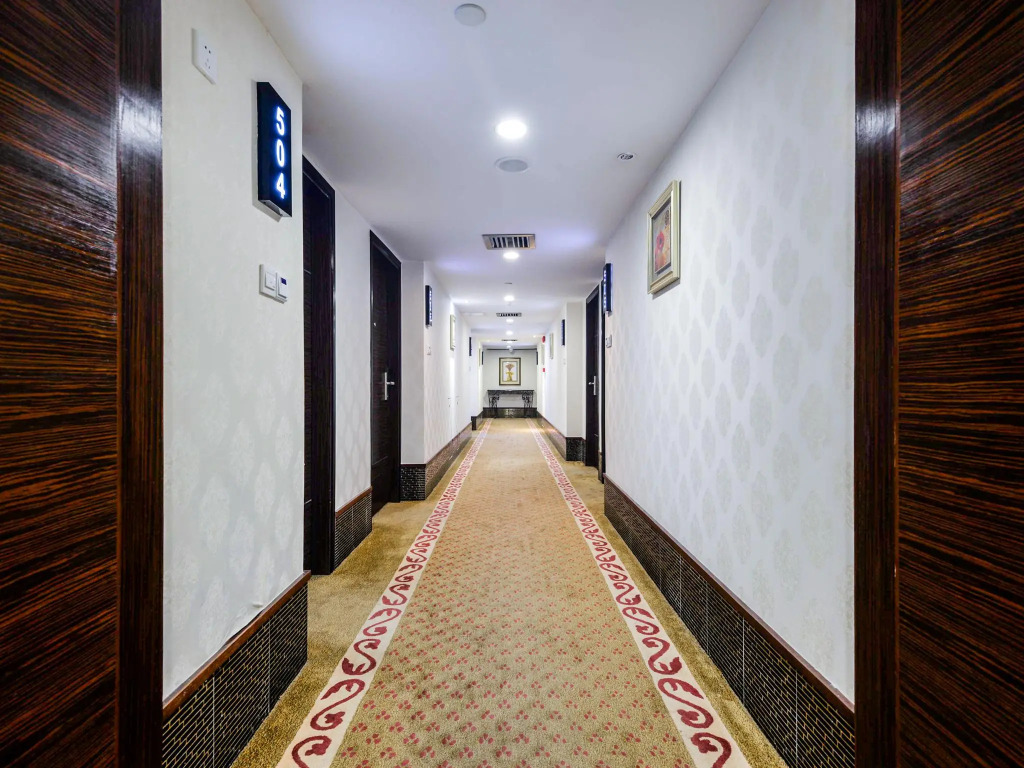 New World Hotel