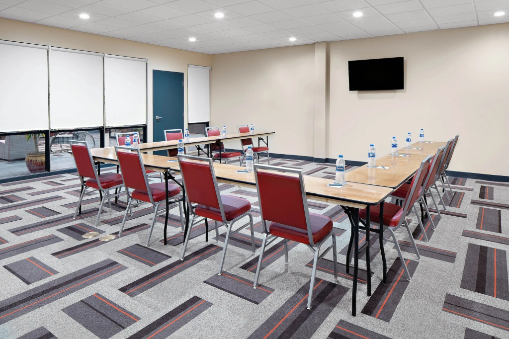 Four Points by Sheraton Oklahoma City Airport