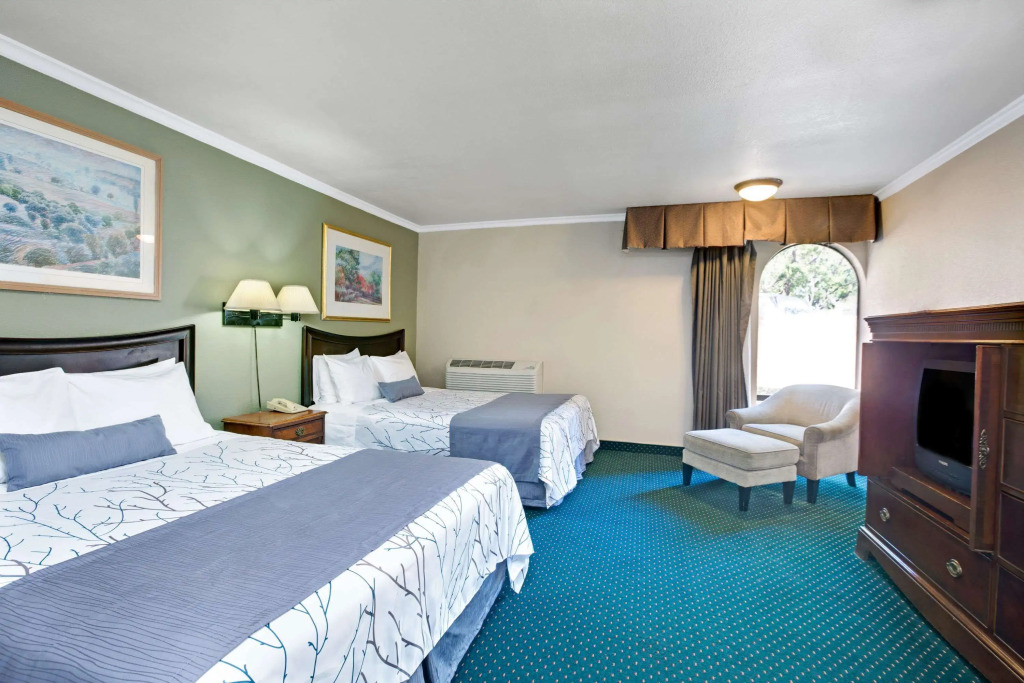 Days Inn by Wyndham San Jose Convention Center