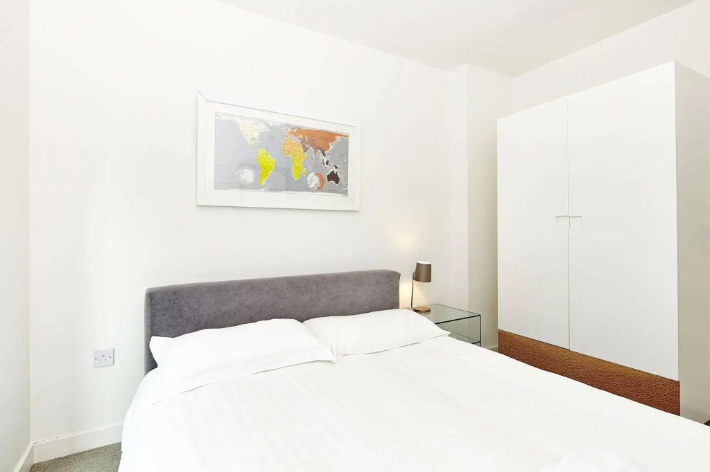Fran Apartments