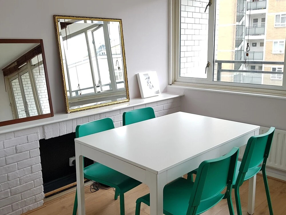 Bright 3 Bed in Central London