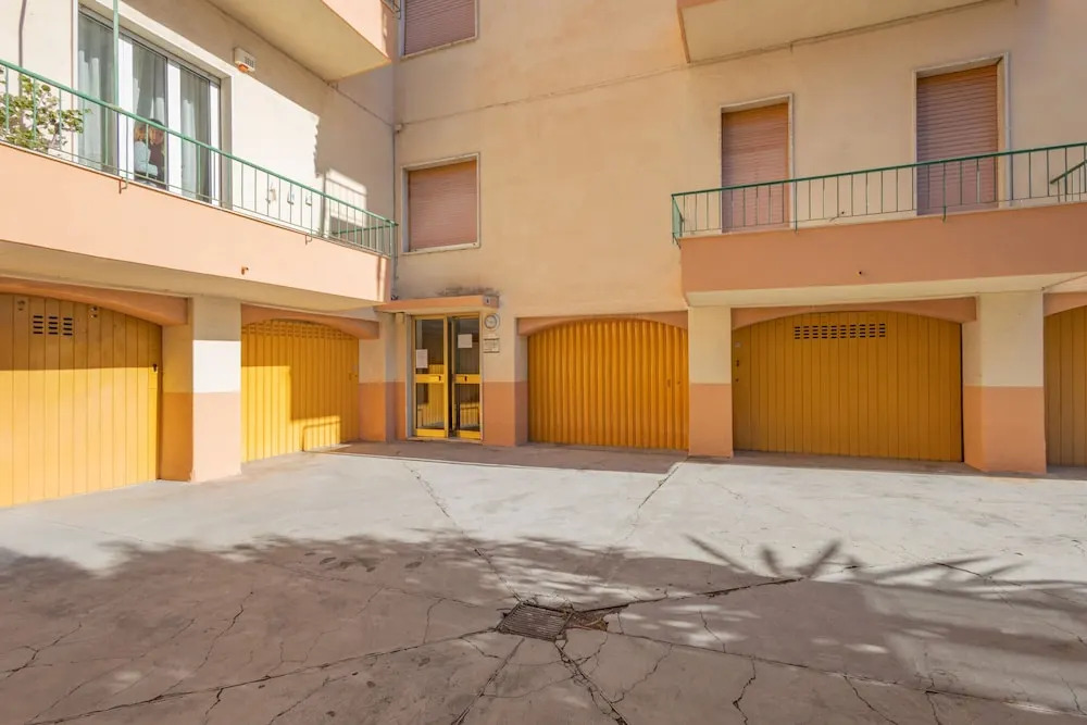 Tennis Flat With Sea View by Wonderful Italy