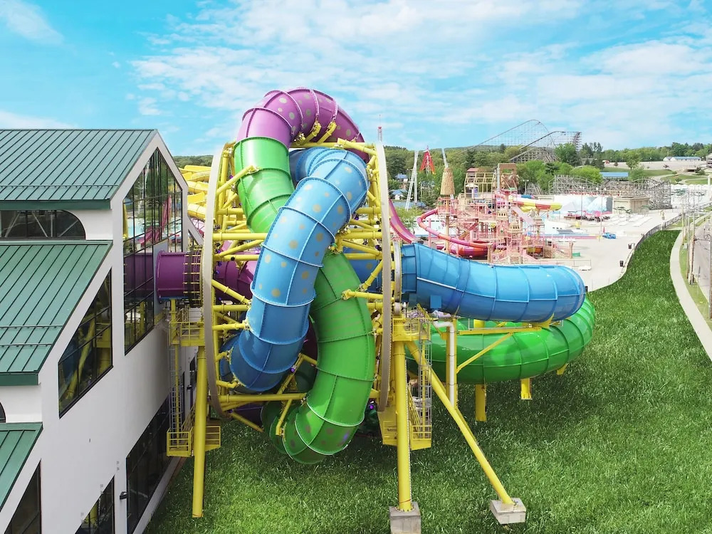 MT. OLYMPUS WATER PARK AND THEME PARK RESORT