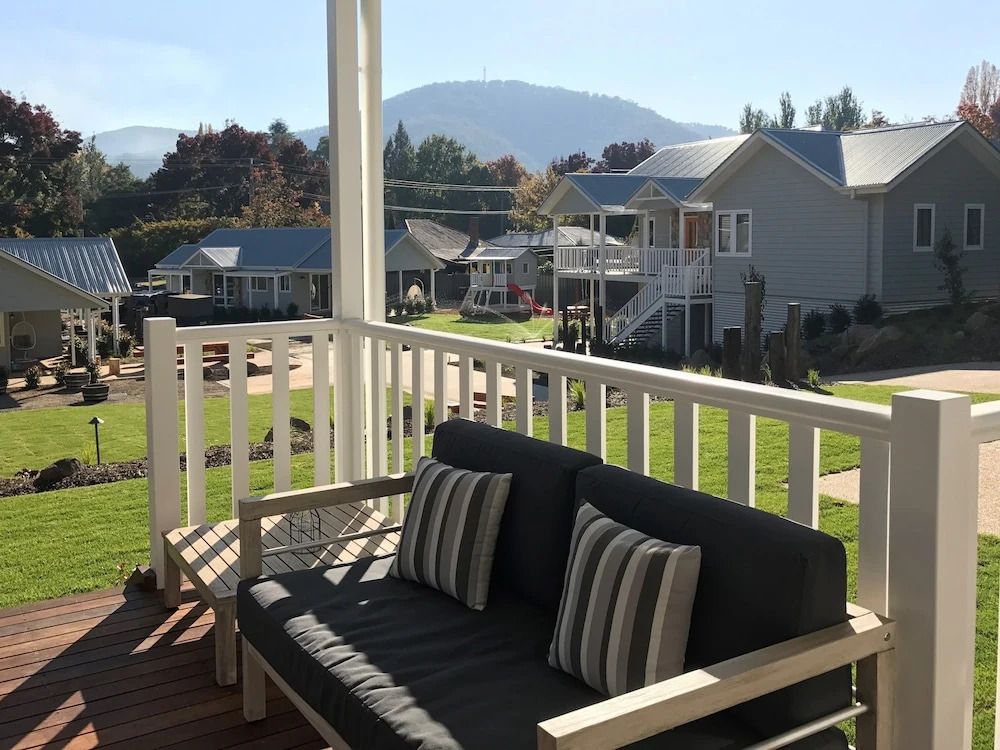 Autumn Home - Our Place at Bright