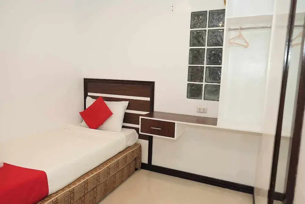 Ecoland 88 Apartelle and Suite near SM Davao