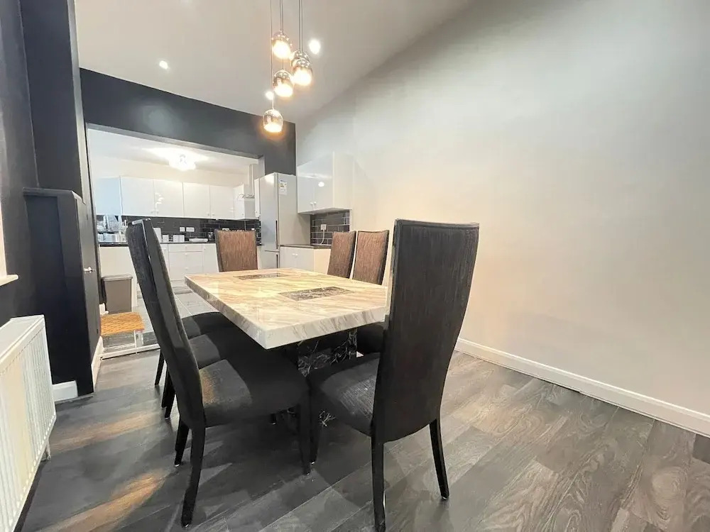 26 Riversdale