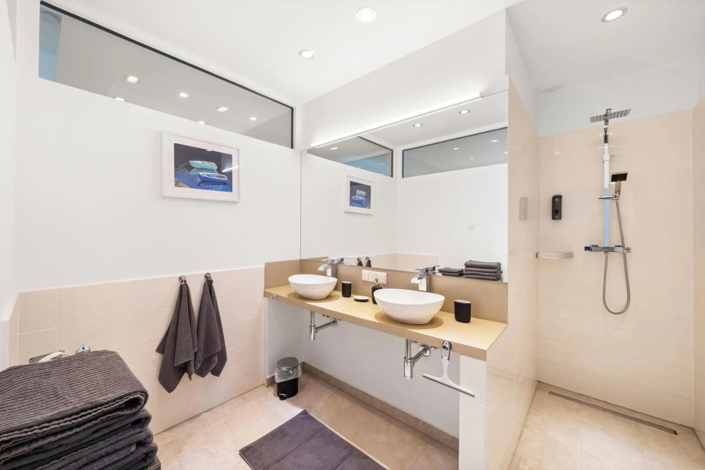 Apartment near Volksoper - Modern, Big, Central, New 2022