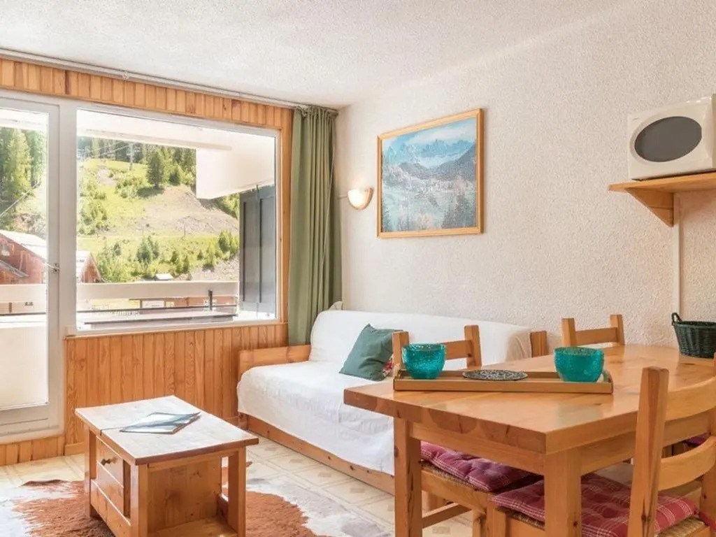 Appartement Puy-Saint-Vincent, 2 pièces, 6 personnes - FR-1-330G-53