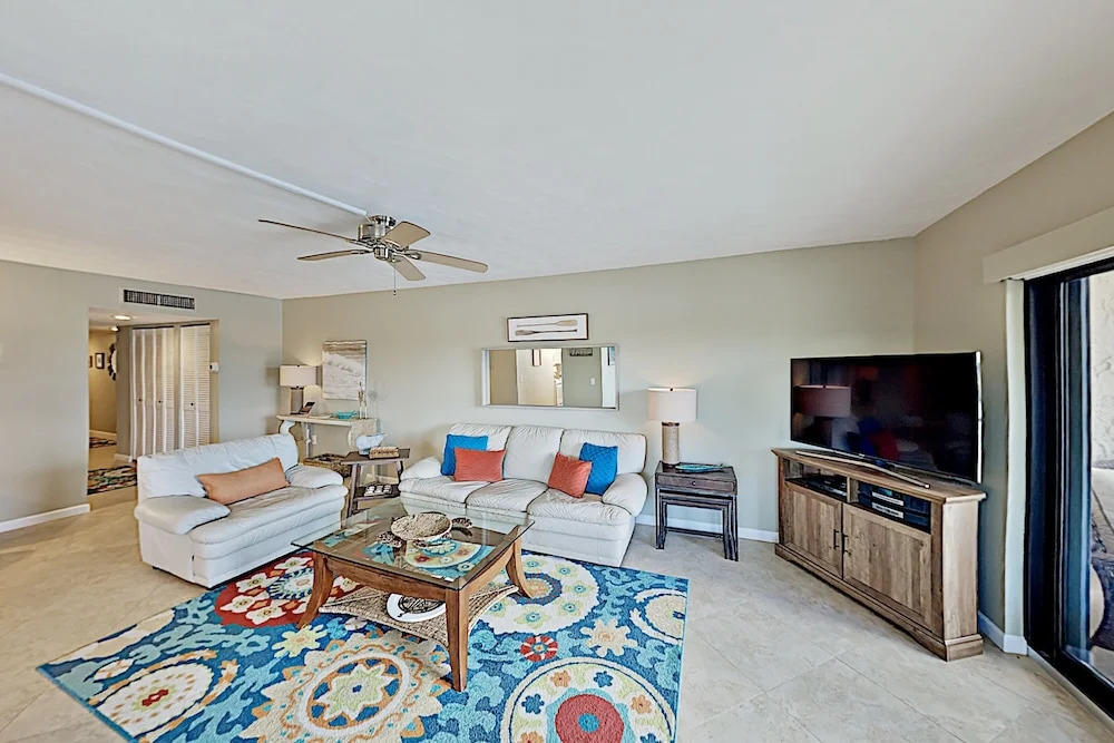 New Listing! Waterfront W/ Pool & Dock 2 Bedroom Condo