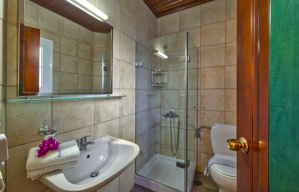 Castle Suites Hotel