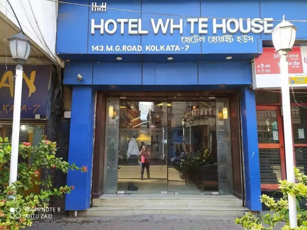 Hotel White House