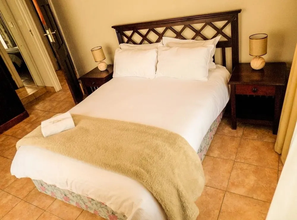Mavuna Guest Lodge & Conference Centre