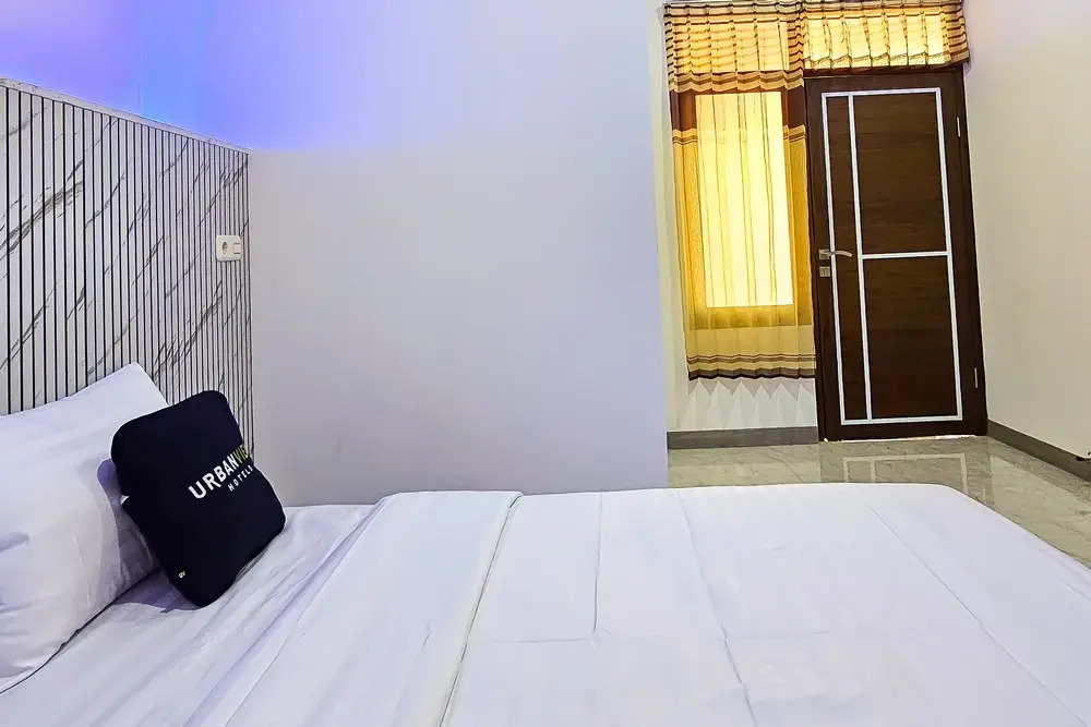 Urbanview MJ Hotel Syariah Cirebon by Reddoorz