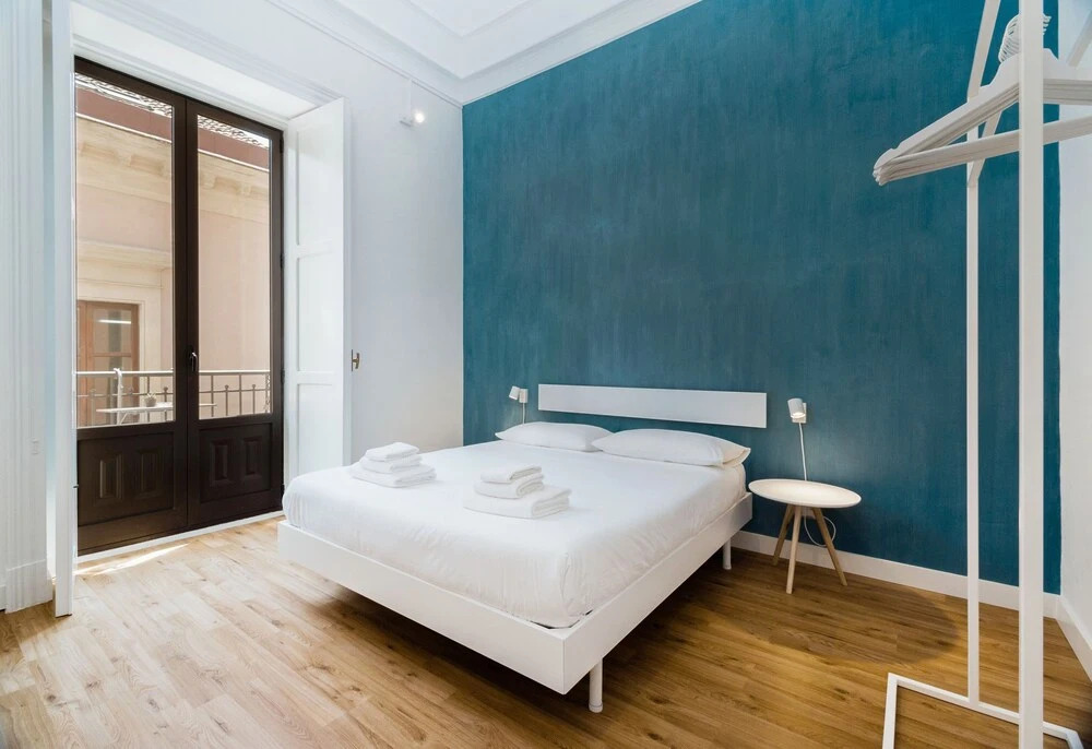 B&B Leitmotiv