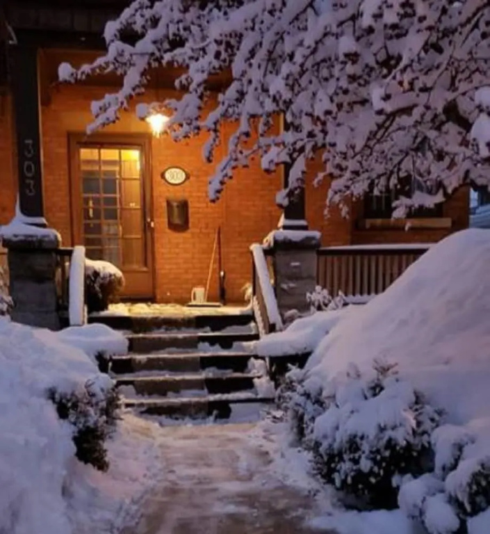 Ashbury House B&B