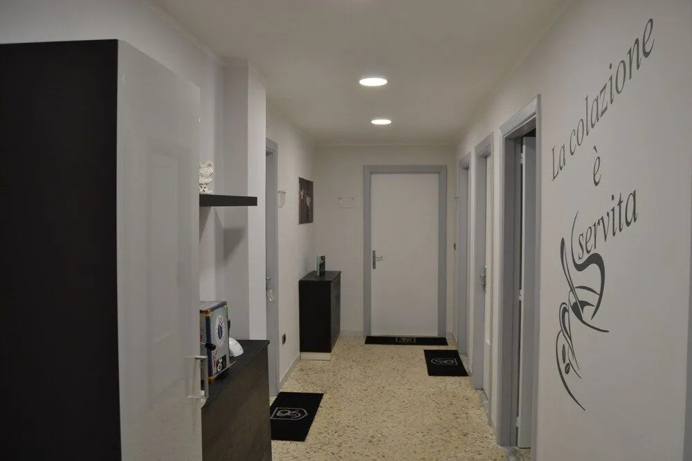 Pompei Sanctuary rooms