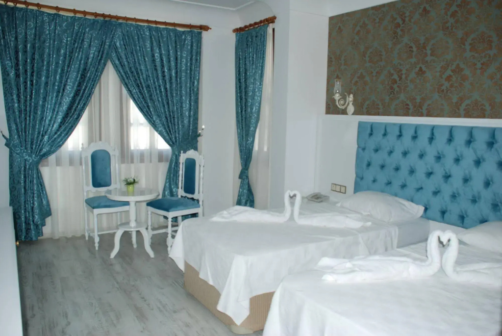 Urcu Hotel