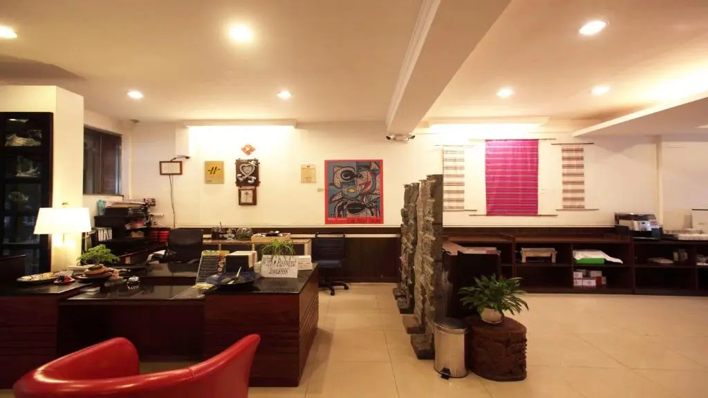 Liwu Hotel