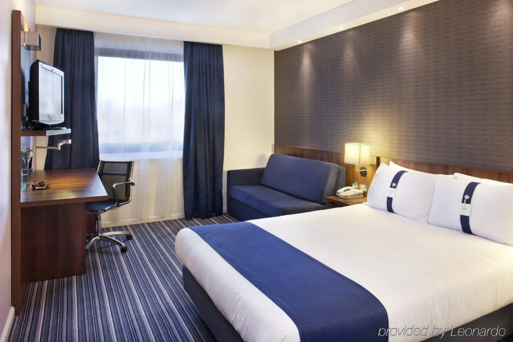 Holiday Inn Express Manchester City Centre by IHG