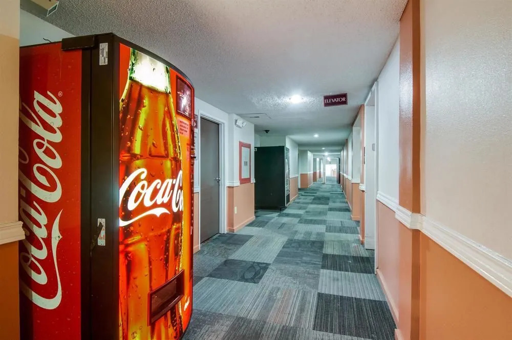 Motel 6 Van Nuys