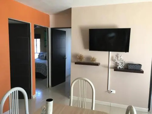 Fantastic & Cozy #3: Condo Close To the Beach