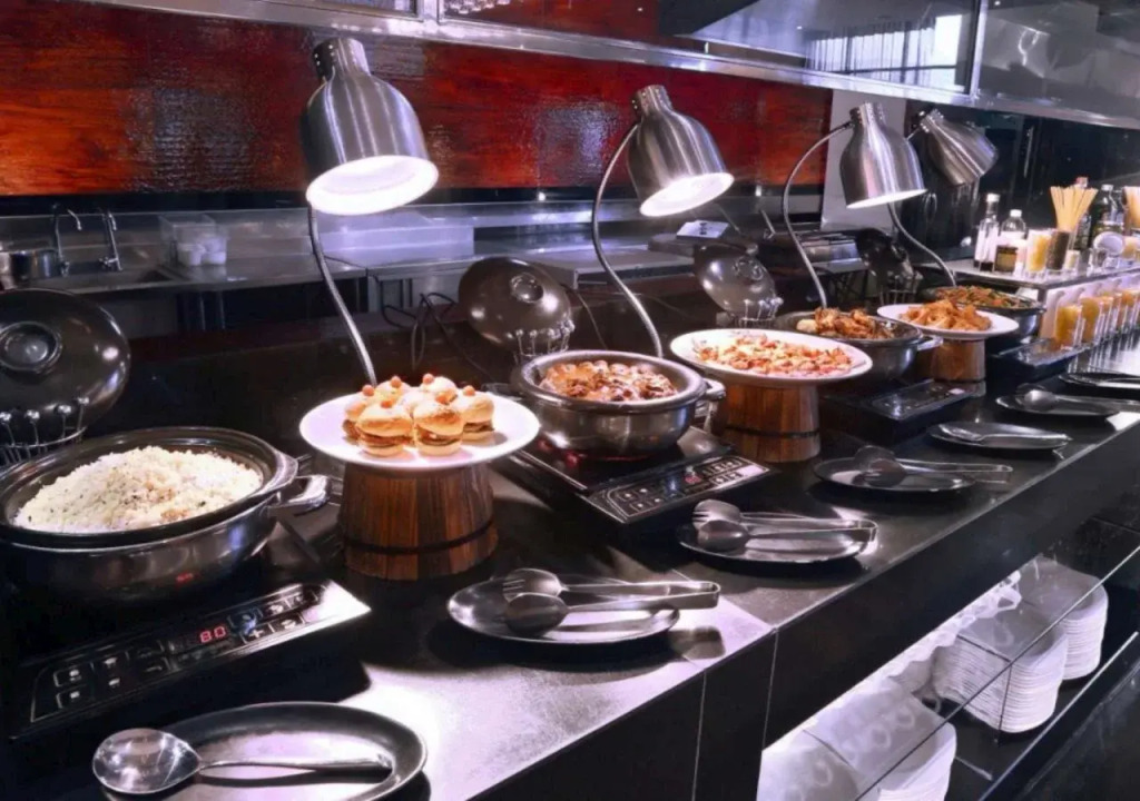 Grand City Hall Hotel & Serviced Residences
