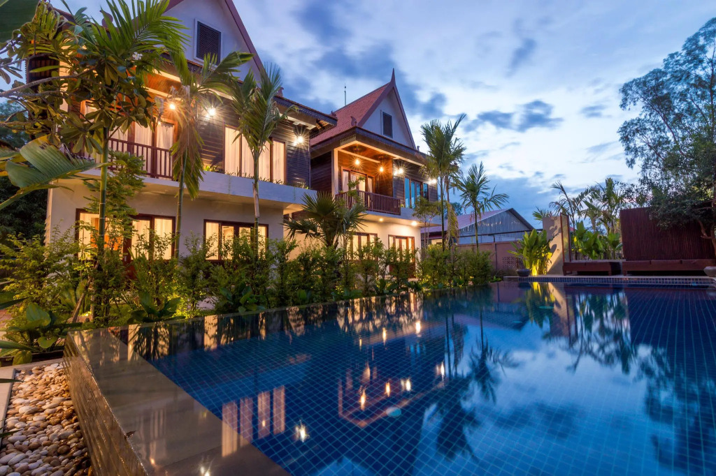 Golden Vishnu Villa
