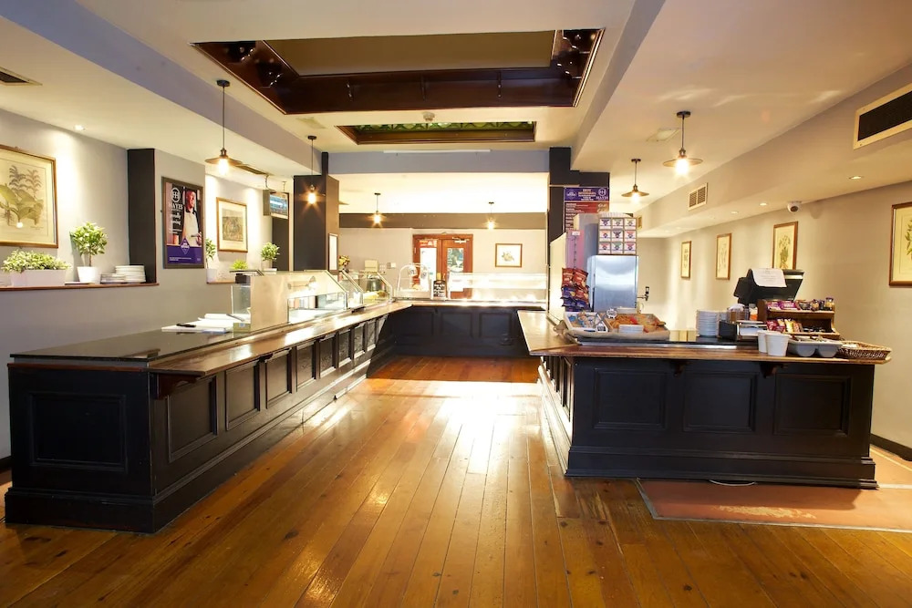 Hayes Hotel