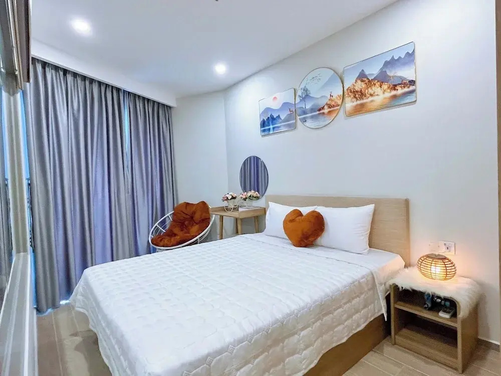 VIP THE SÓNG APARTMENT NEAR THE BEACH 5 STAR