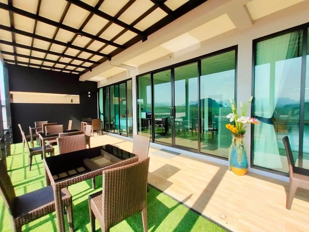 Cheow Lan Easy Home