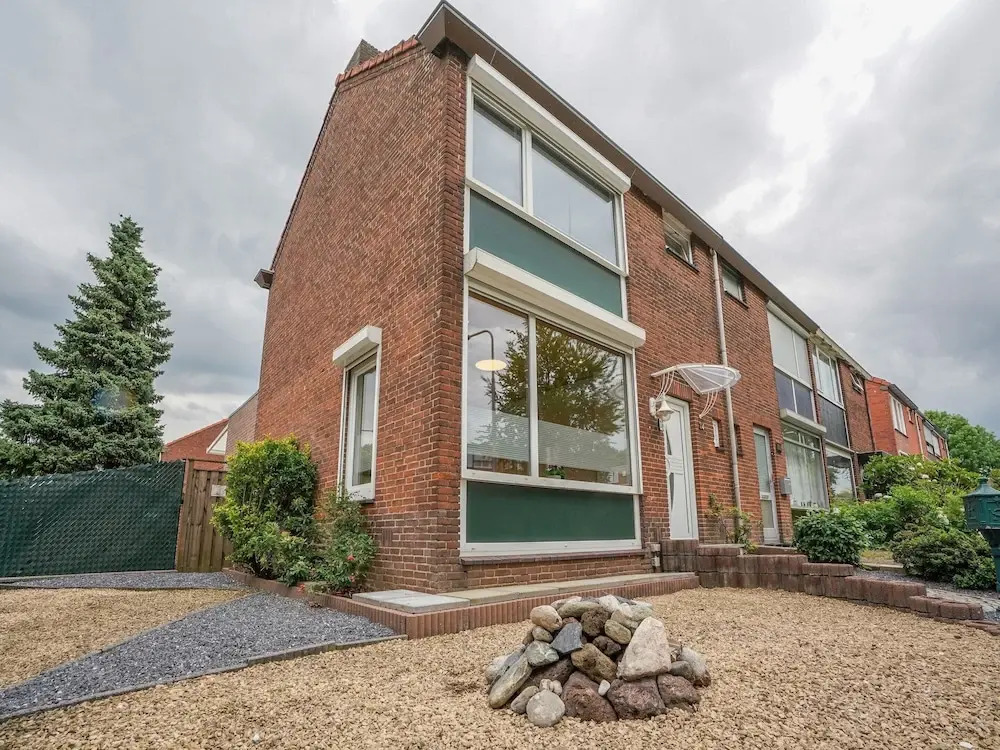 Stay with Garden, Limburg
