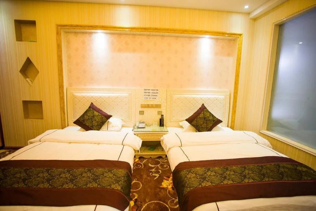Kai Bin Bo Yue Business Hotel