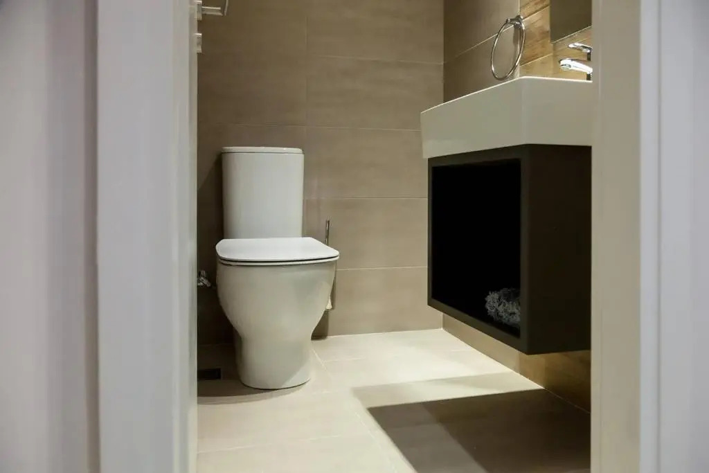 TONI'S Charming Apartment 2BD, close Thisseo Metro