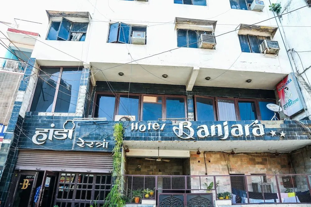 OYO 16947 Hotel Banjara