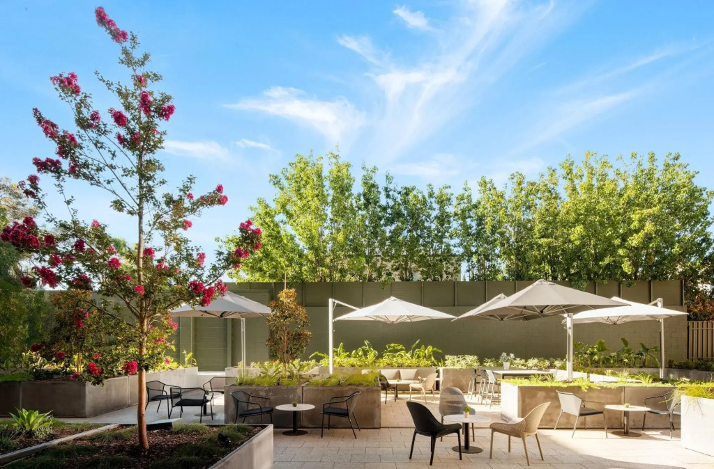 Majestic M Suites