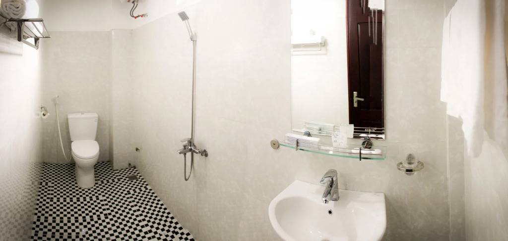 Hoa Binh Hotel Quang Binh