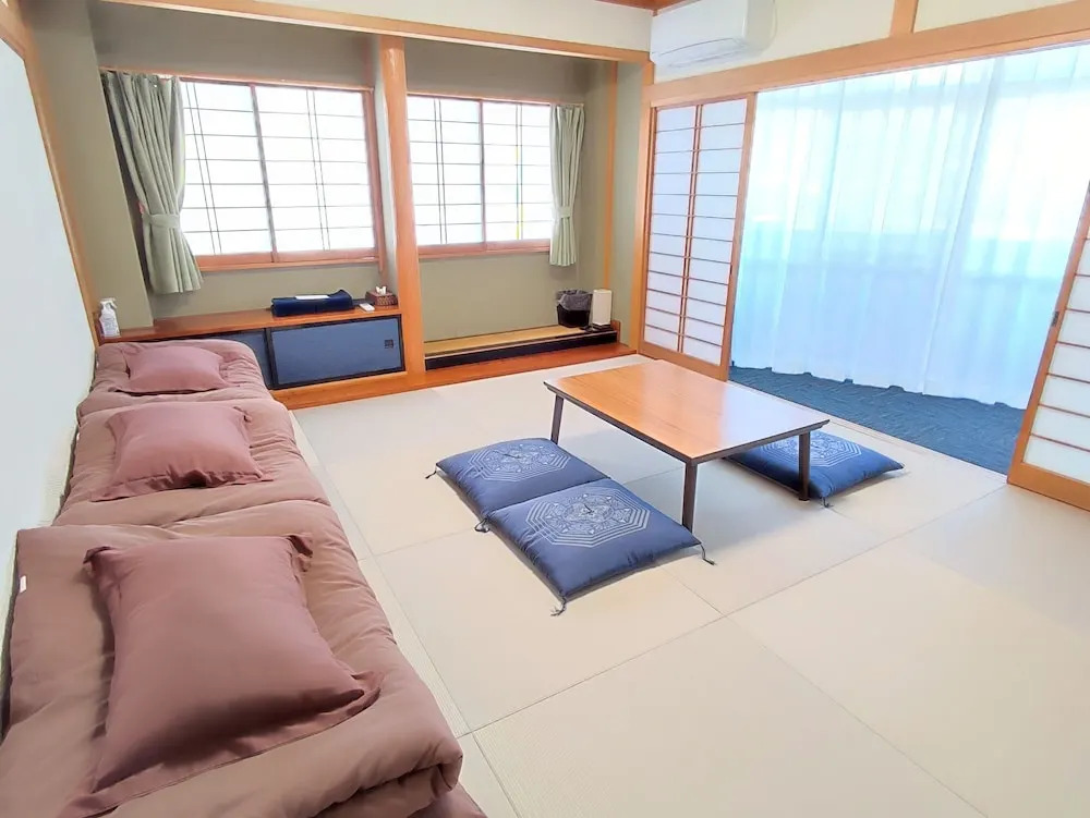Fuji Guest House Ao