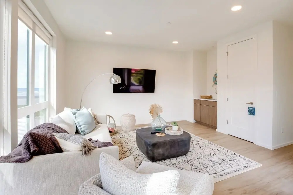 Seaside Vacation Rental w/ On-site Beach Access!