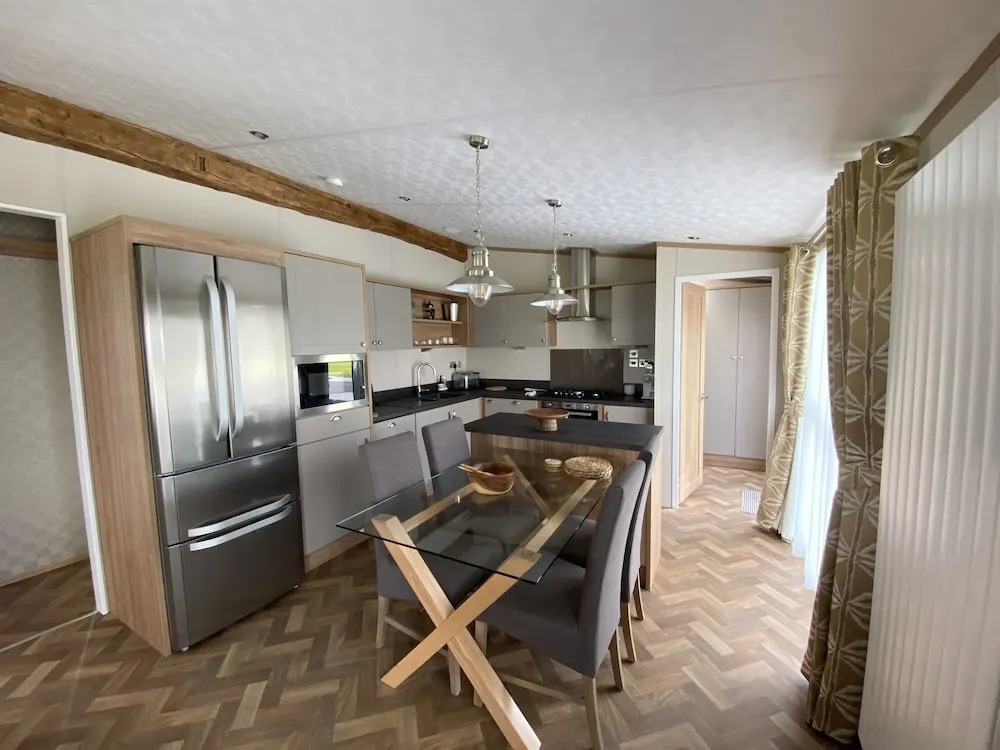 Rivendale 8 & Hot Tub 2 Bed