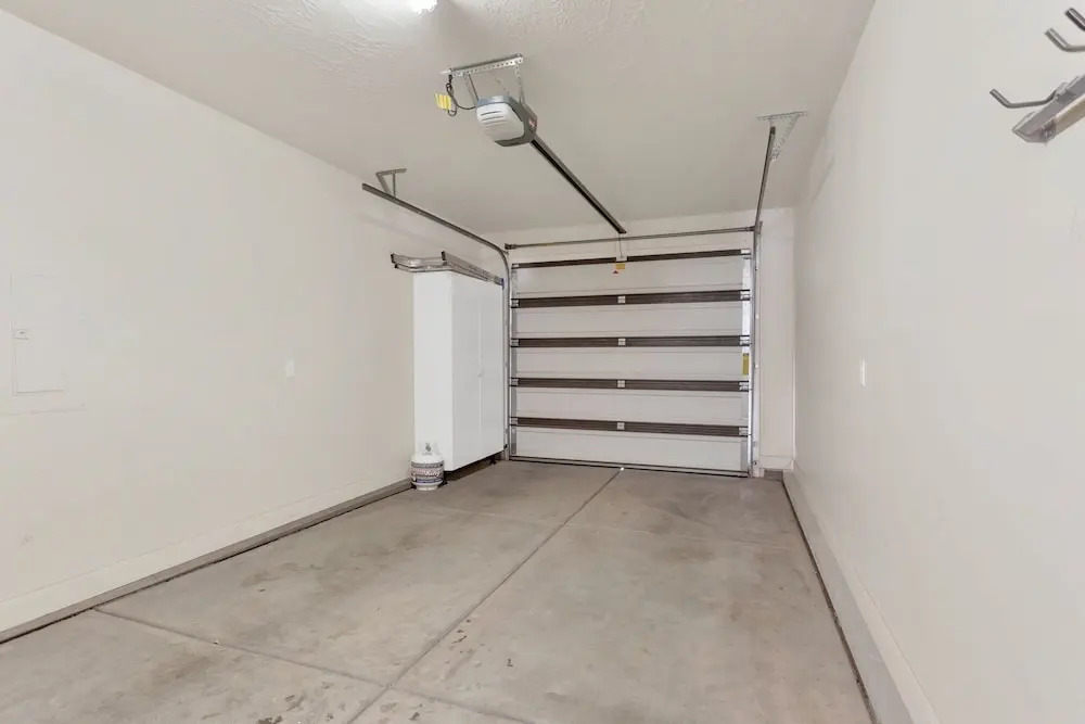The Escape 4 Bedroom Apts