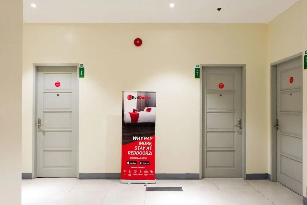 Reddoorz Plus @ La Guardia Lahug