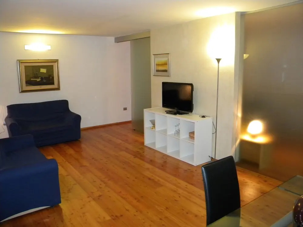 Saragozza Apartments - Bologna Short Rental
