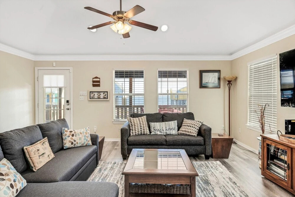 New! Stunning Beach House w/ Views