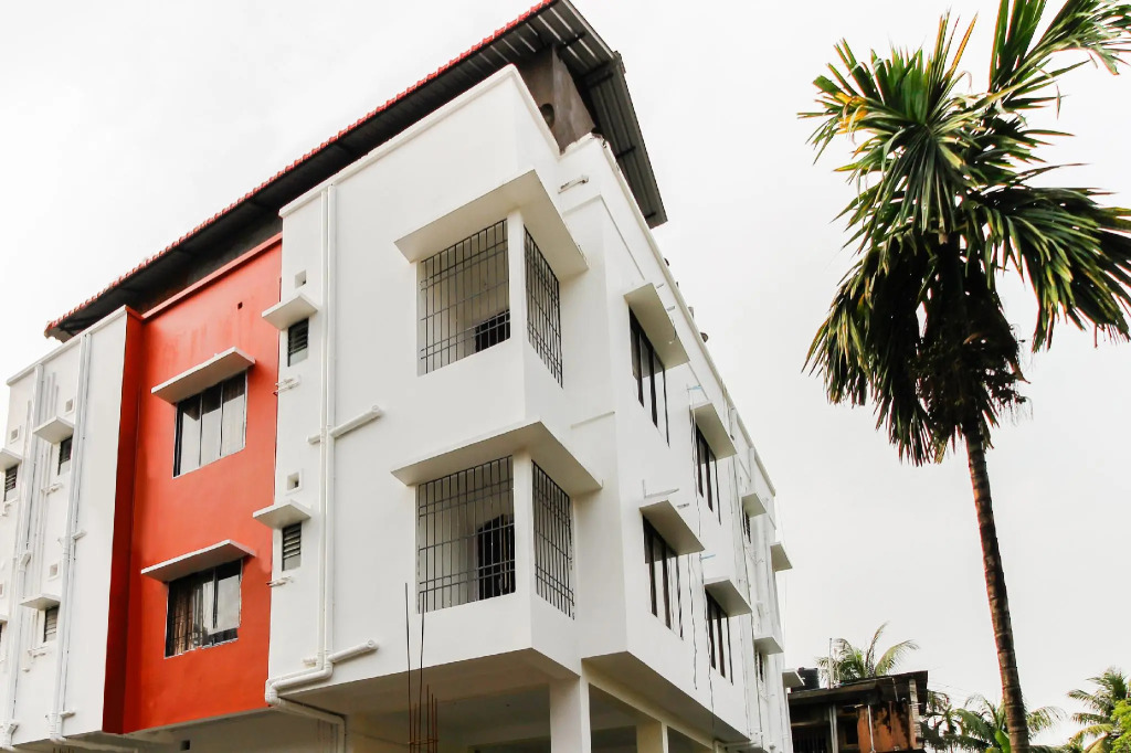 Collection O 36138 Aditya Guest House 1