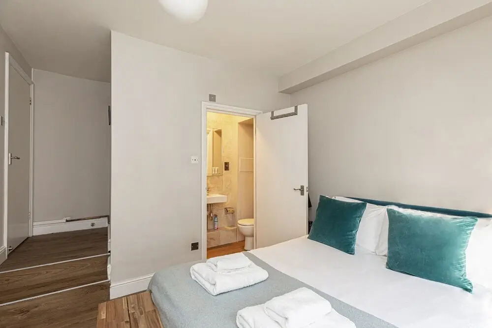 Chic 1 BR Flat, 15 min to Old Spitalfields Market