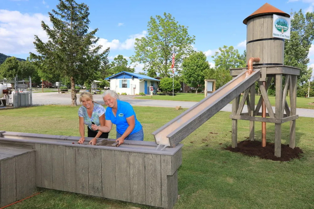 Baileyton RV Park & Cabins – A Cruise Inn Park