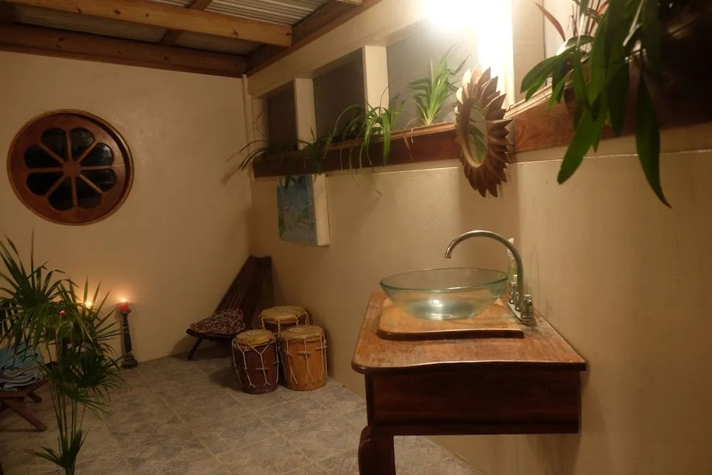 Jungle Cocoon Boutique Hotel
