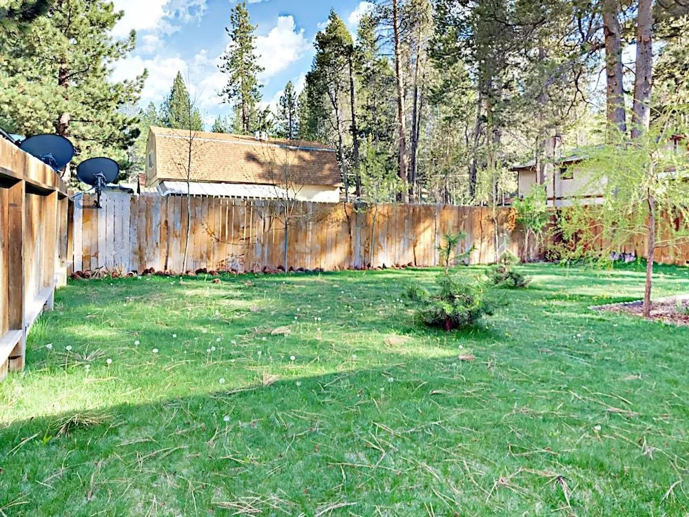 2572 Elwood Ave Home - 2 Br home by RedAwning