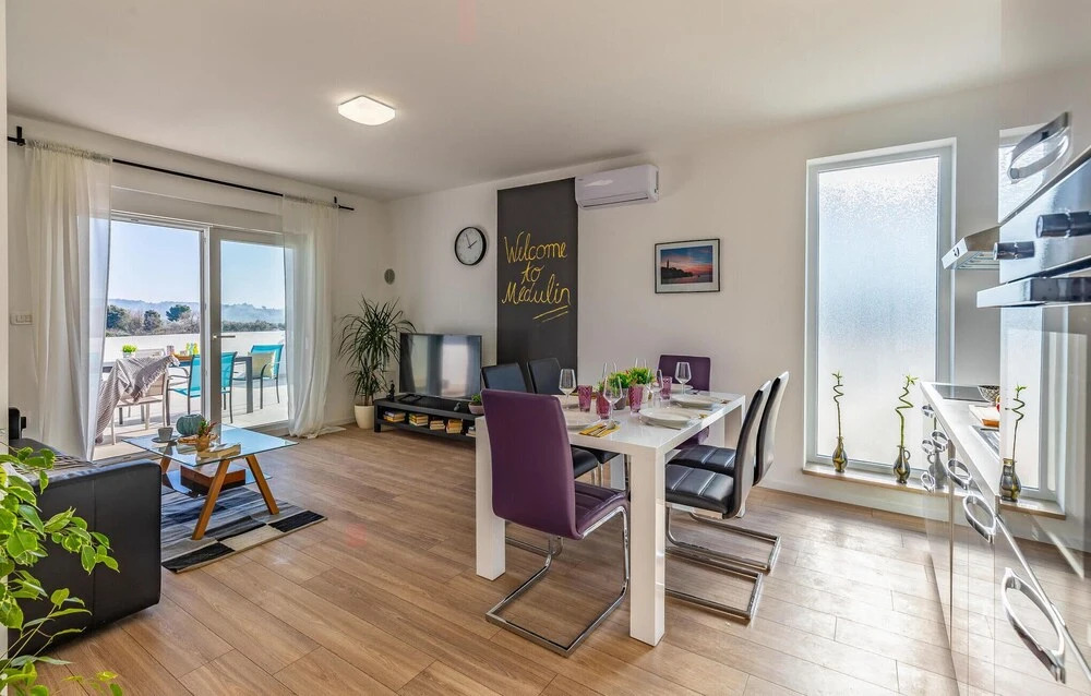 Amazing Home in Medulin With Outdoor Swimming Pool, Wifi and 3 Bedrooms