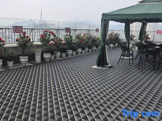 Hill Yaman Hotel